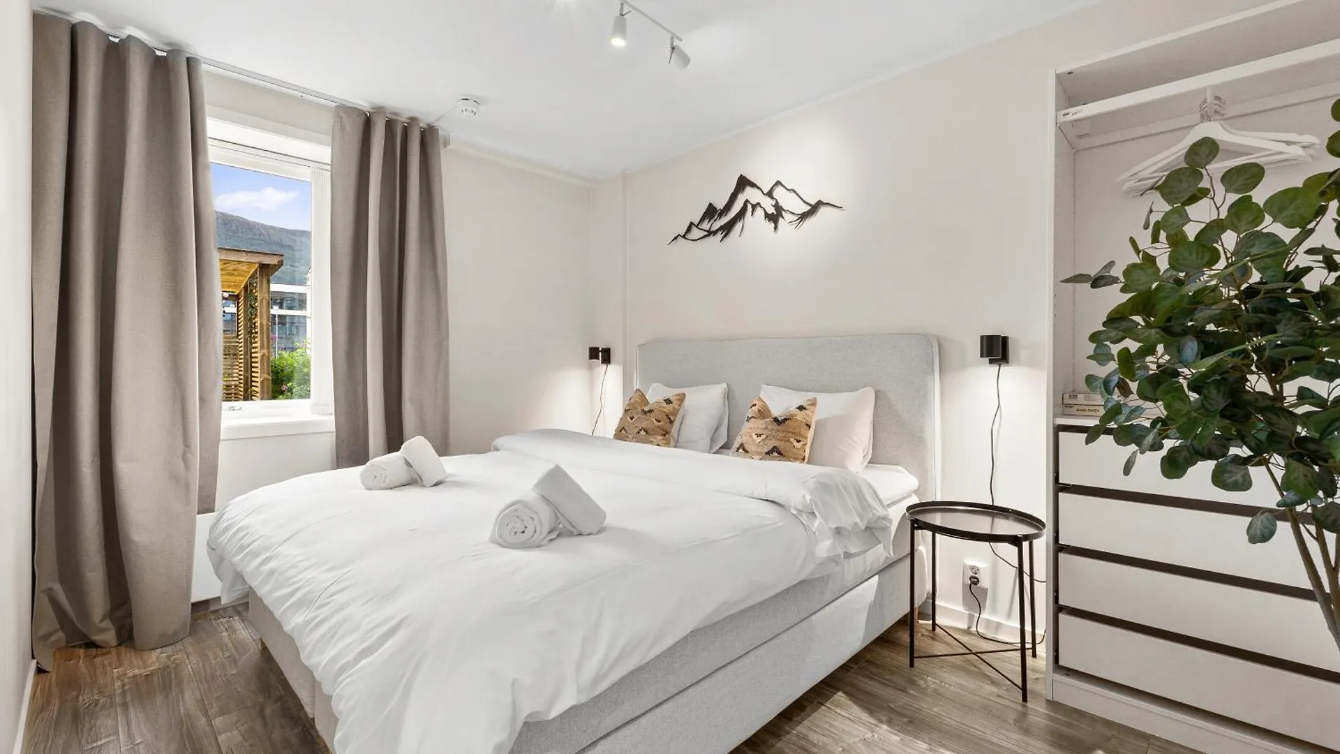 Pergola - Free Parking - 5 Min Walk To Facilities Apartment Bergen 0*,  Norway
